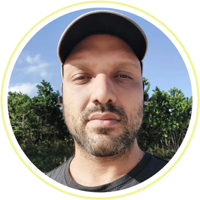 Matias Sebastian Baez, autor da coleção Mãos à Obra